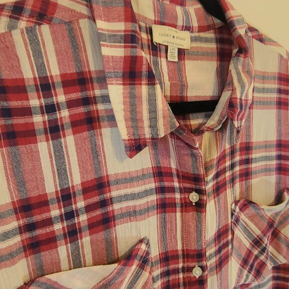 Lucky Brand Flowy Button Down - Large - Picture 2 of 9